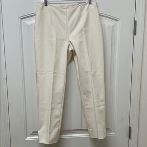 Chico’s Ultimate Fit Ecru Side Zip Flat Front Ankle Length Pants Size 1.5 (M/10)